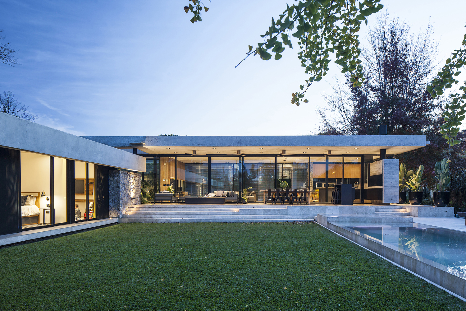 BT House / Estudio Jorgelina Tortorici Arq.