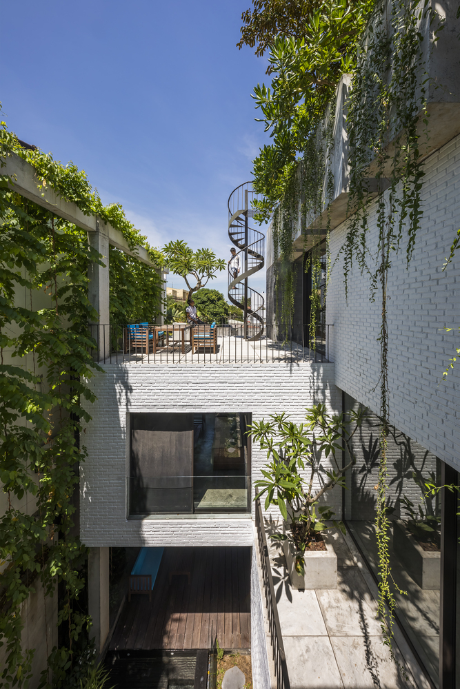 HOUSES • DA NANG, VIETNAM